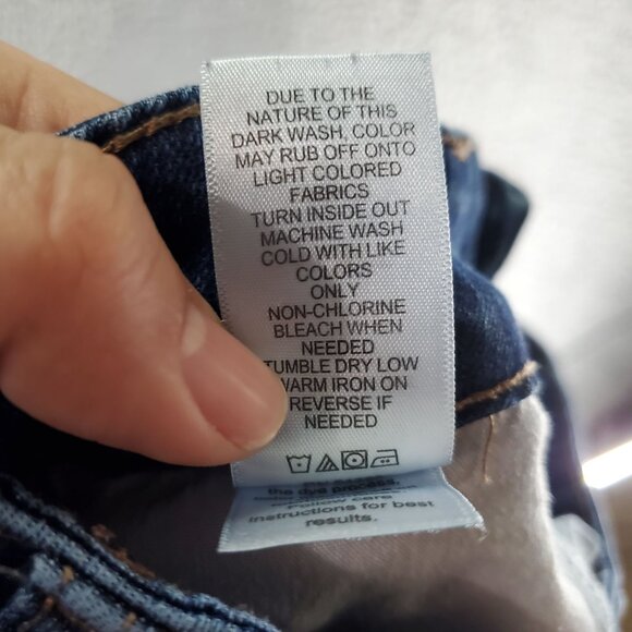 Maurices Jeans Womens Size 2 Short Blue M Jeans Mid-Rise Stretch Denim 5 Pockets - Picture 5 of 13